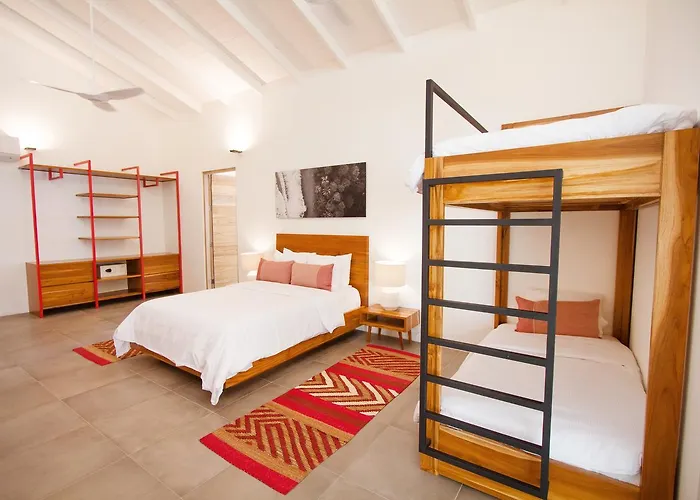 The Gilded Iguana Hotel Nosara
