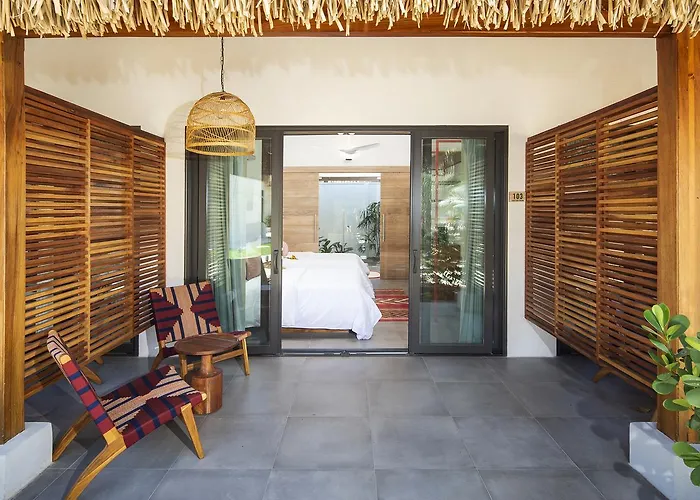 The Gilded Iguana Hotel Nosara