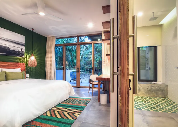 Hotel The Gilded Iguana Nosara