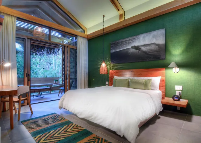 Hotel The Gilded Iguana 4*